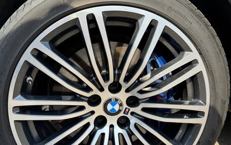 BMW 5 серия, 2019 год, 4 800 000 рублей, 32 фотография