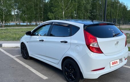 Hyundai Solaris II рестайлинг, 2015 год, 970 000 рублей, 8 фотография