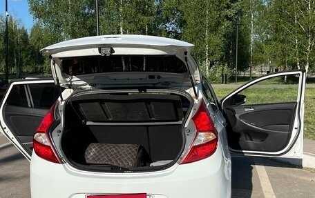 Hyundai Solaris II рестайлинг, 2015 год, 970 000 рублей, 21 фотография