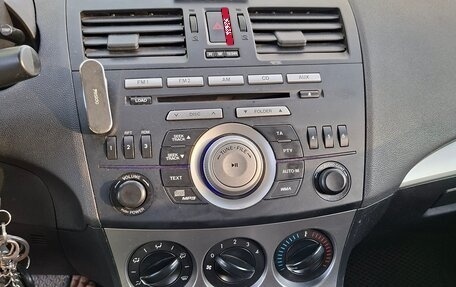 Mazda 3, 2010 год, 650 000 рублей, 2 фотография