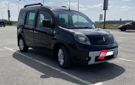 Renault Kangoo II рестайлинг, 2011 год, 710 000 рублей, 2 фотография