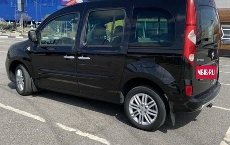 Renault Kangoo II рестайлинг, 2011 год, 710 000 рублей, 3 фотография