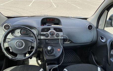 Renault Kangoo II рестайлинг, 2011 год, 710 000 рублей, 7 фотография
