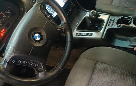BMW 3 серия, 2002 год, 670 000 рублей, 10 фотография