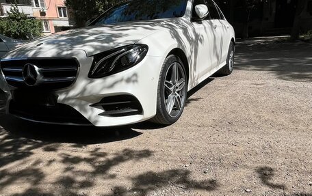 Mercedes-Benz E-Класс, 2019 год, 4 300 000 рублей, 6 фотография