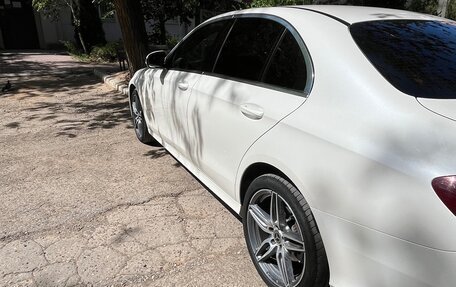 Mercedes-Benz E-Класс, 2019 год, 4 300 000 рублей, 4 фотография