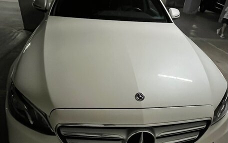 Mercedes-Benz E-Класс, 2019 год, 4 300 000 рублей, 7 фотография