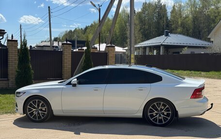 Volvo S90 II рестайлинг, 2017 год, 3 400 000 рублей, 10 фотография
