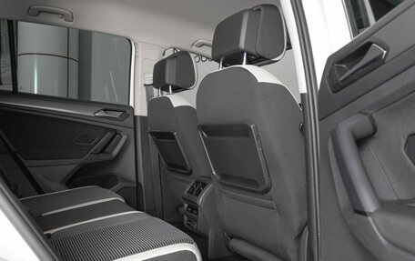 Volkswagen Tiguan II, 2019 год, 3 289 400 рублей, 8 фотография