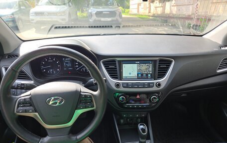 Hyundai Solaris II рестайлинг, 2018 год, 1 490 000 рублей, 15 фотография