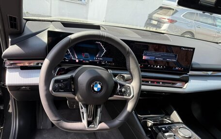 BMW 5 серия, 2026 год, 9 043 000 рублей, 6 фотография
