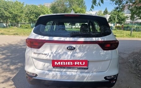 KIA Sportage IV рестайлинг, 2019 год, 2 080 000 рублей, 4 фотография