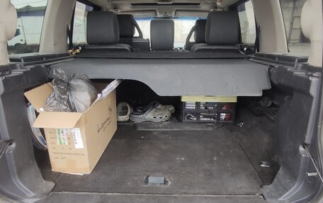 Land Rover Discovery III, 2006 год, 750 000 рублей, 9 фотография