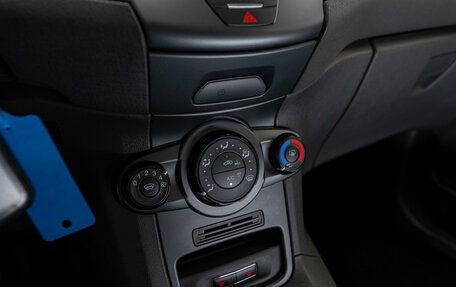 Ford Fiesta, 2016 год, 970 000 рублей, 16 фотография