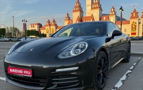 Porsche Panamera II рестайлинг, 2015 год, 3 500 000 рублей, 1 фотография