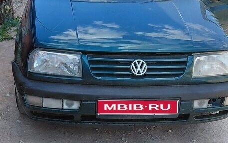 Volkswagen Vento, 1996 год, 160 000 рублей, 1 фотография