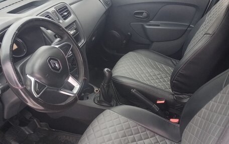 Renault Sandero II рестайлинг, 2018 год, 750 000 рублей, 7 фотография