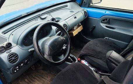 Renault Kangoo II рестайлинг, 1999 год, 89 000 рублей, 4 фотография