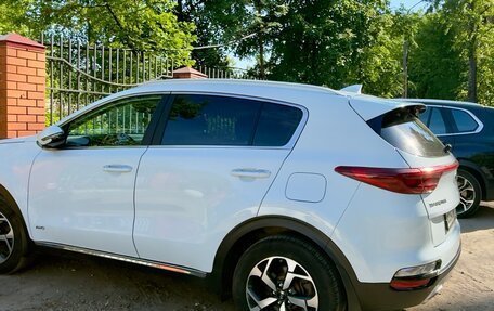 KIA Sportage IV рестайлинг, 2018 год, 2 860 000 рублей, 4 фотография