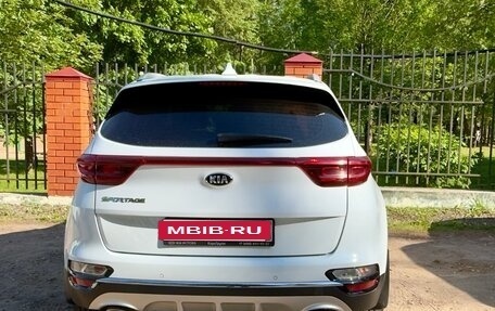 KIA Sportage IV рестайлинг, 2018 год, 2 860 000 рублей, 5 фотография