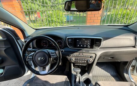 KIA Sportage IV рестайлинг, 2018 год, 2 860 000 рублей, 12 фотография