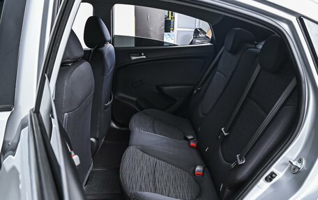 Hyundai Solaris II рестайлинг, 2015 год, 995 000 рублей, 9 фотография