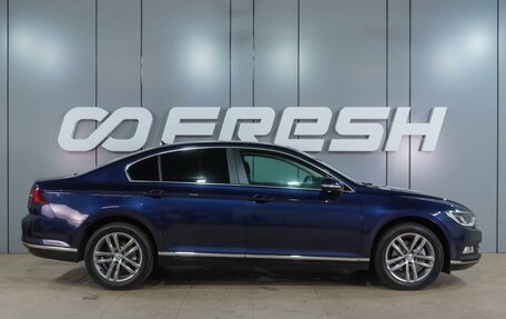 Volkswagen Passat B8 рестайлинг, 2017 год, 1 849 000 рублей, 5 фотография