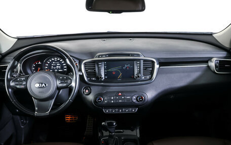 KIA Sorento III Prime рестайлинг, 2017 год, 2 790 000 рублей, 15 фотография