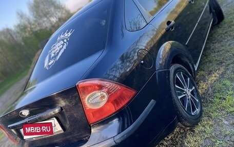 Ford Focus II рестайлинг, 2005 год, 300 000 рублей, 5 фотография