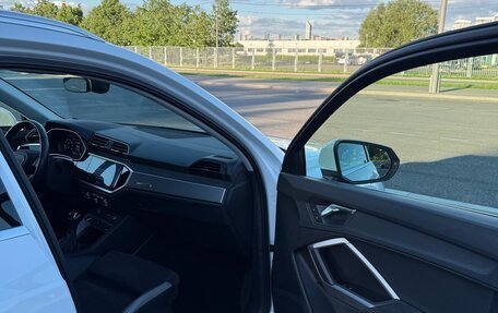 Audi Q3, 2020 год, 3 300 000 рублей, 27 фотография