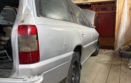 Opel Omega B, 2001 год, 285 000 рублей, 2 фотография