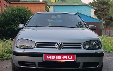 Volkswagen Golf IV, 2003 год, 750 000 рублей, 1 фотография