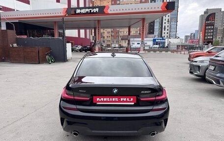 BMW 3 серия, 2019 год, 3 100 000 рублей, 15 фотография