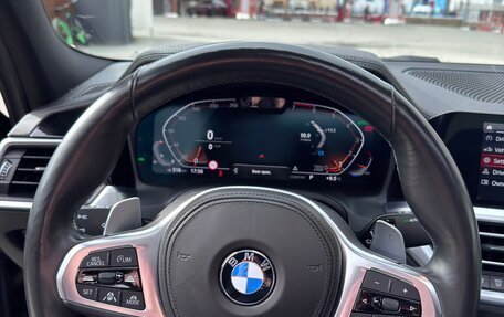 BMW 3 серия, 2019 год, 3 100 000 рублей, 26 фотография