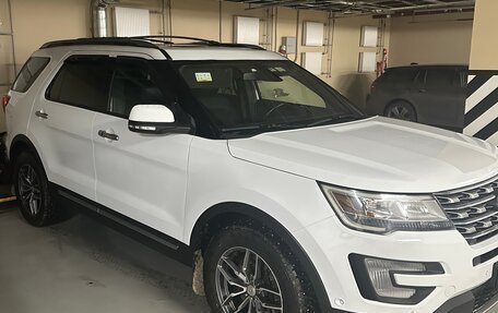 Ford Explorer VI, 2017 год, 3 640 000 рублей, 38 фотография