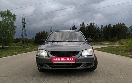 Hyundai Accent II, 2005 год, 320 000 рублей, 2 фотография