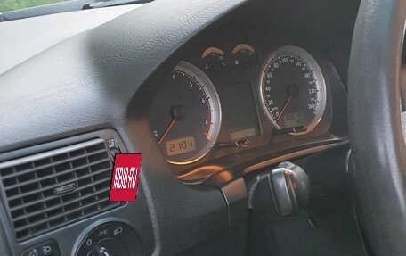 Volkswagen Golf IV, 2003 год, 750 000 рублей, 17 фотография