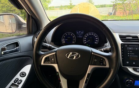 Hyundai Solaris II рестайлинг, 2011 год, 950 000 рублей, 5 фотография