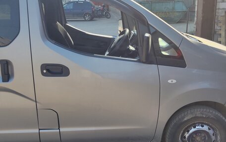 Nissan NV200, 2014 год, 1 050 000 рублей, 7 фотография
