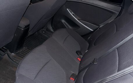 Hyundai Solaris II рестайлинг, 2011 год, 950 000 рублей, 21 фотография