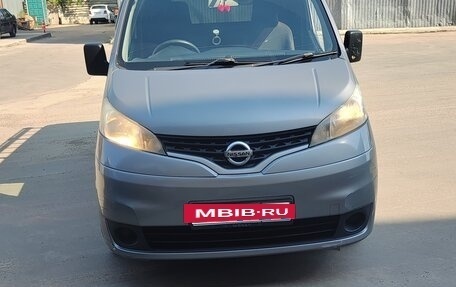 Nissan NV200, 2014 год, 1 050 000 рублей, 2 фотография
