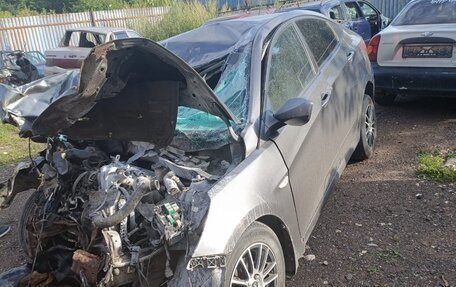 Hyundai Solaris II рестайлинг, 2013 год, 125 000 рублей, 2 фотография