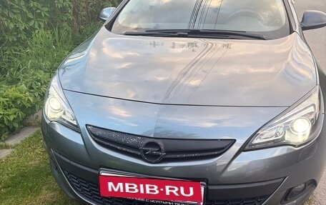 Opel Astra J, 2011 год, 1 070 000 рублей, 5 фотография