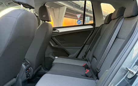 Volkswagen Tiguan II, 2021 год, 2 685 000 рублей, 14 фотография