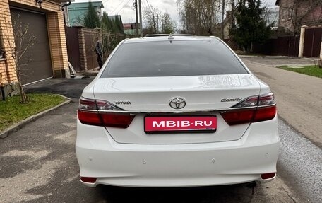 Toyota Camry, 2014 год, 1 650 000 рублей, 4 фотография
