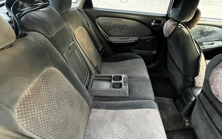 Toyota Avensis III рестайлинг, 2001 год, 320 000 рублей, 7 фотография