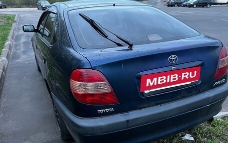 Toyota Avensis III рестайлинг, 2001 год, 320 000 рублей, 4 фотография
