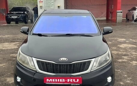 KIA Rio III рестайлинг, 2013 год, 570 000 рублей, 2 фотография
