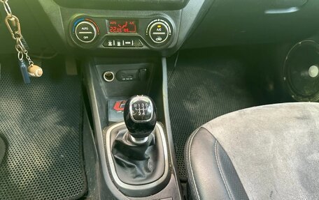 KIA Rio III рестайлинг, 2013 год, 570 000 рублей, 28 фотография