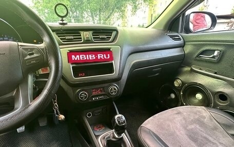 KIA Rio III рестайлинг, 2013 год, 570 000 рублей, 24 фотография